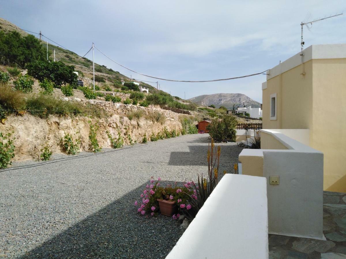 Anemos And Almyra Apartment Kini Exterior foto