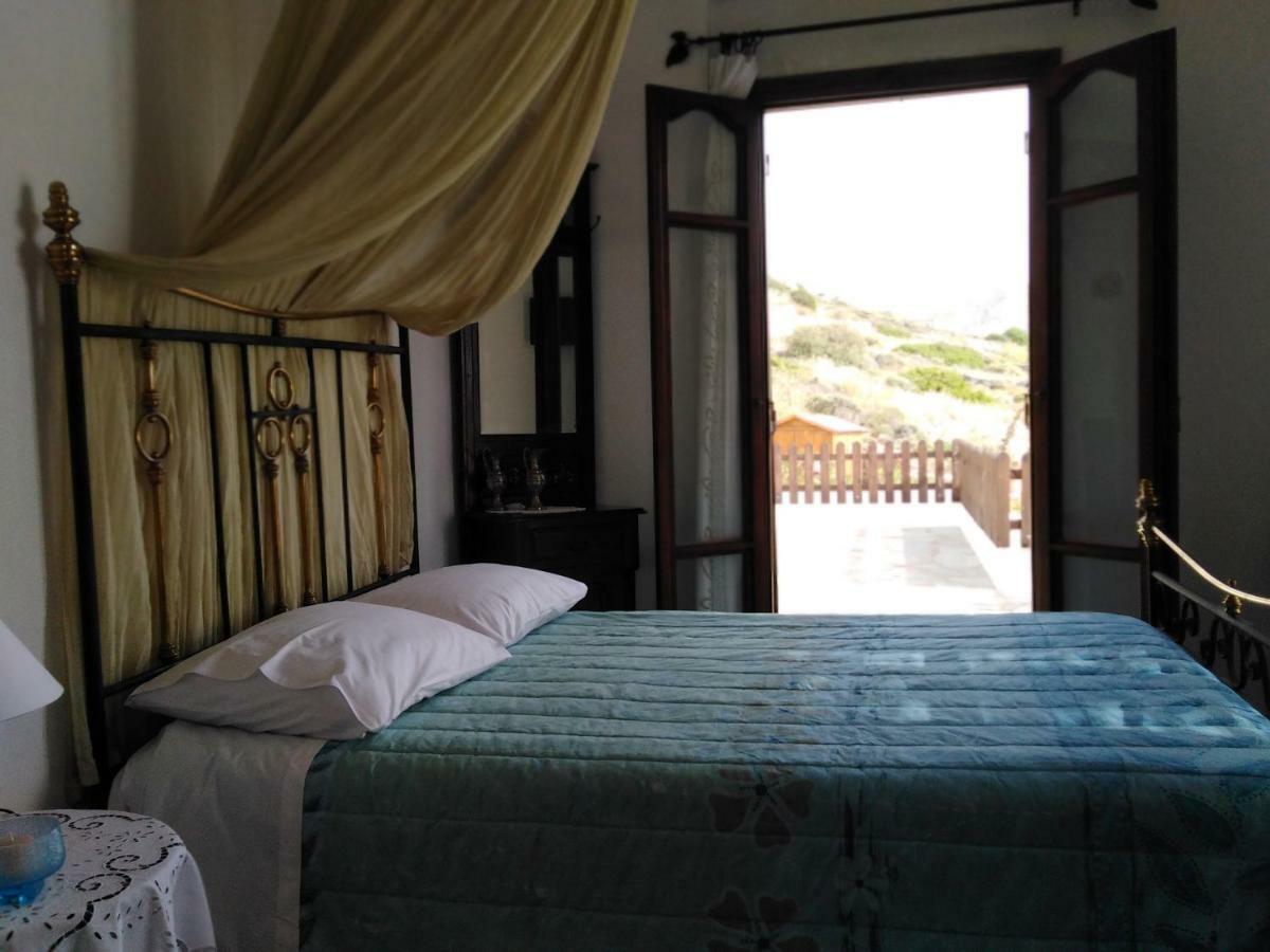 Anemos And Almyra Apartment Kini Exterior foto